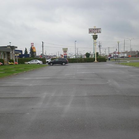 Motel Vaudreuil Dış mekan fotoğraf