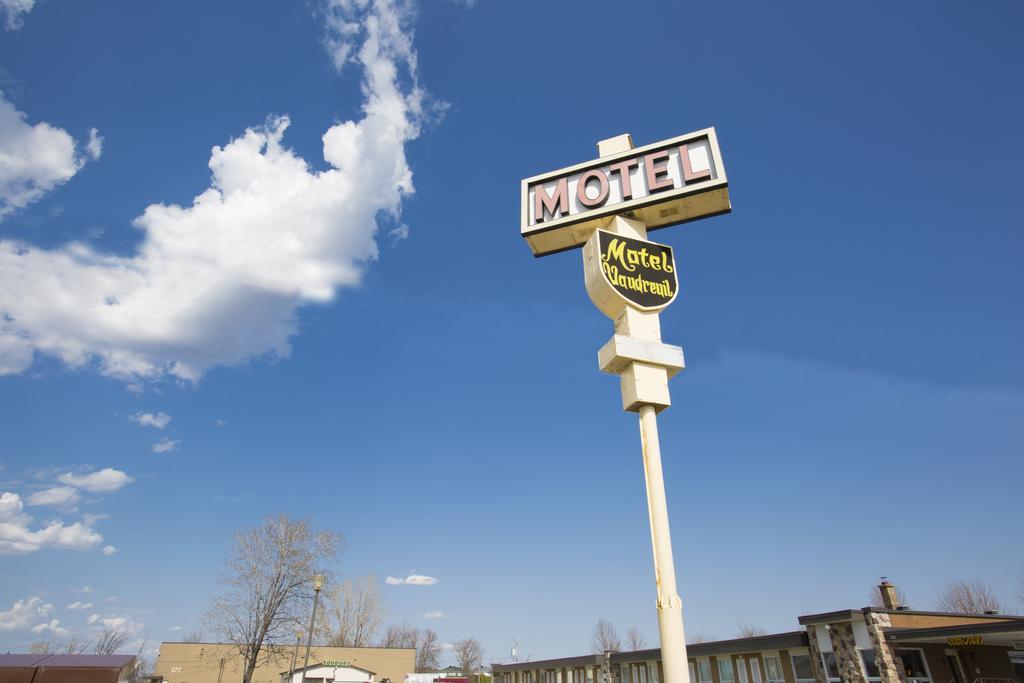 Motel Vaudreuil Dış mekan fotoğraf